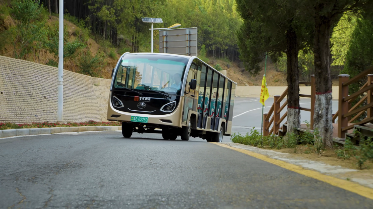 当四百年古堡遇见智慧座驾：9888拉斯维加斯观光车赋能皇城相府绿色智慧升级