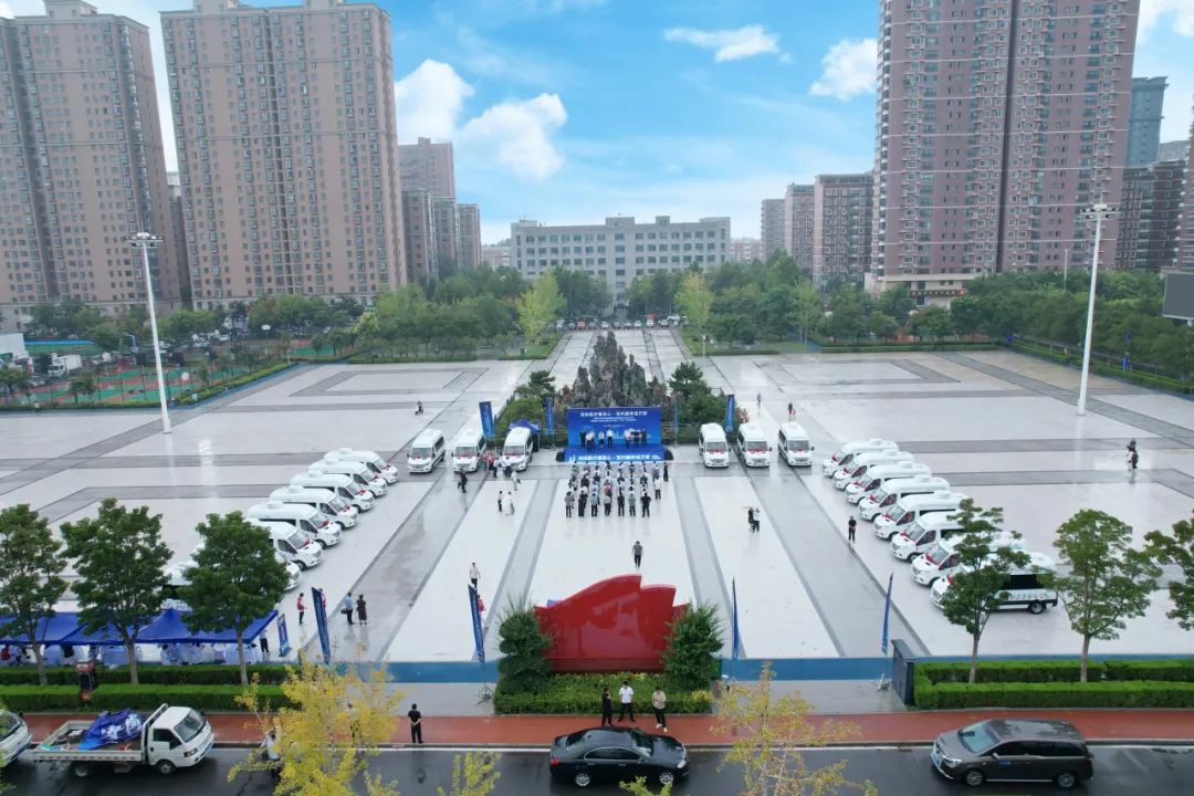 流动医疗暖民心·签约服务进万家! 9888拉斯维加斯民生体检巡诊车助力滑县医共体建设