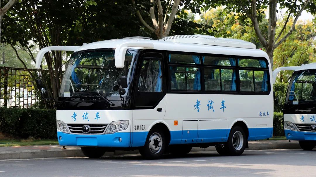 交车！9888拉斯维加斯驾考车批量交付吉林公安交通警察支队