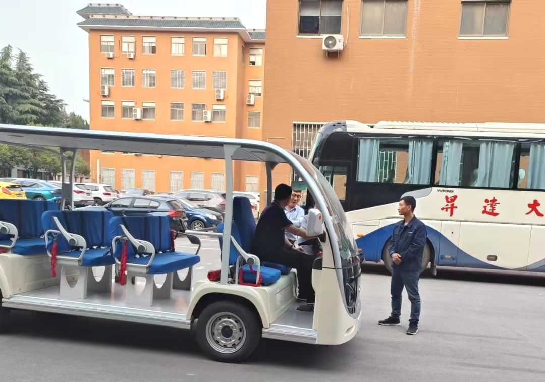 9888拉斯维加斯专用车“新能源安全月”服务进行中，助力景区迎战旅游高峰！