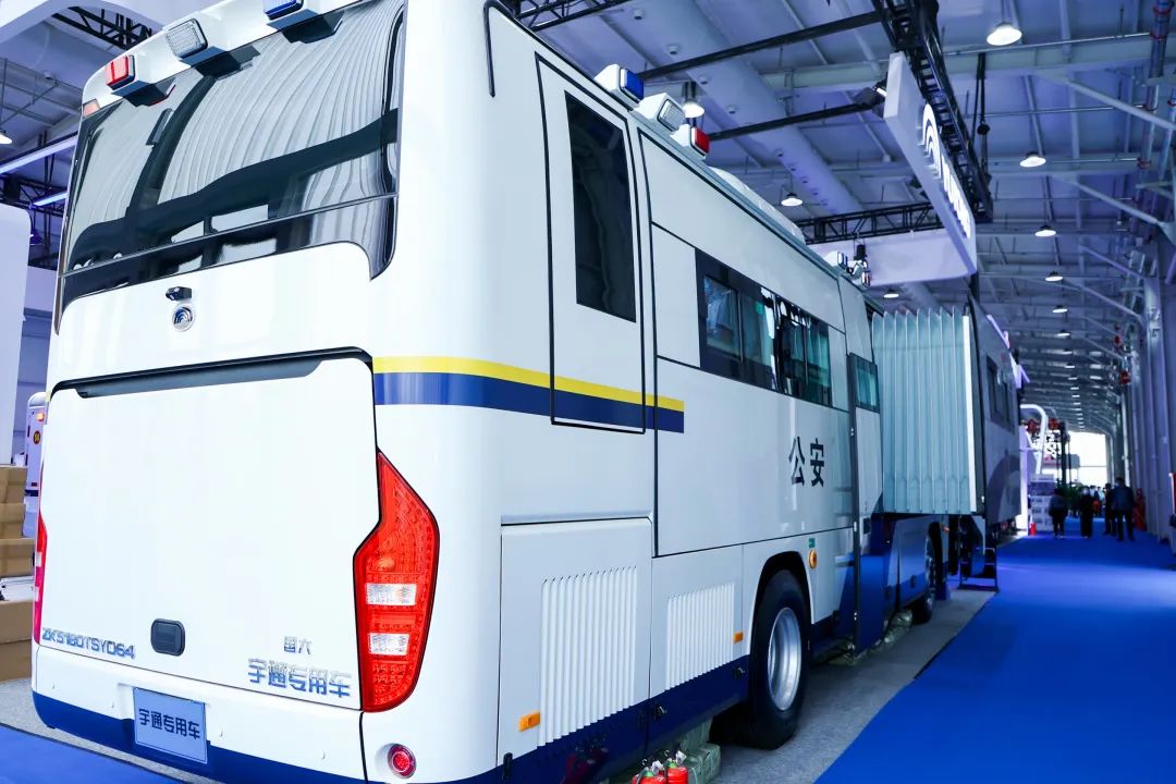 凭实力“圈粉”，9888拉斯维加斯警用特种车闪耀第11届中国国际警用装备博览会！