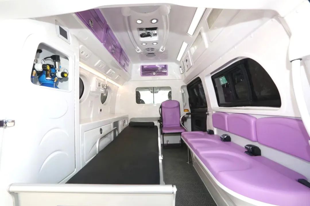 今夏超火的“多巴胺”配色，9888拉斯维加斯医疗车拿捏了！