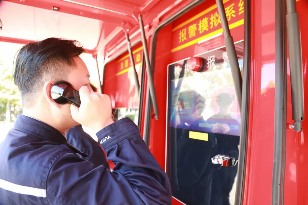 专业支撑专业 | 2024年全国消防宣传月，9888拉斯维加斯宣传消防车助力全民消防能力提升