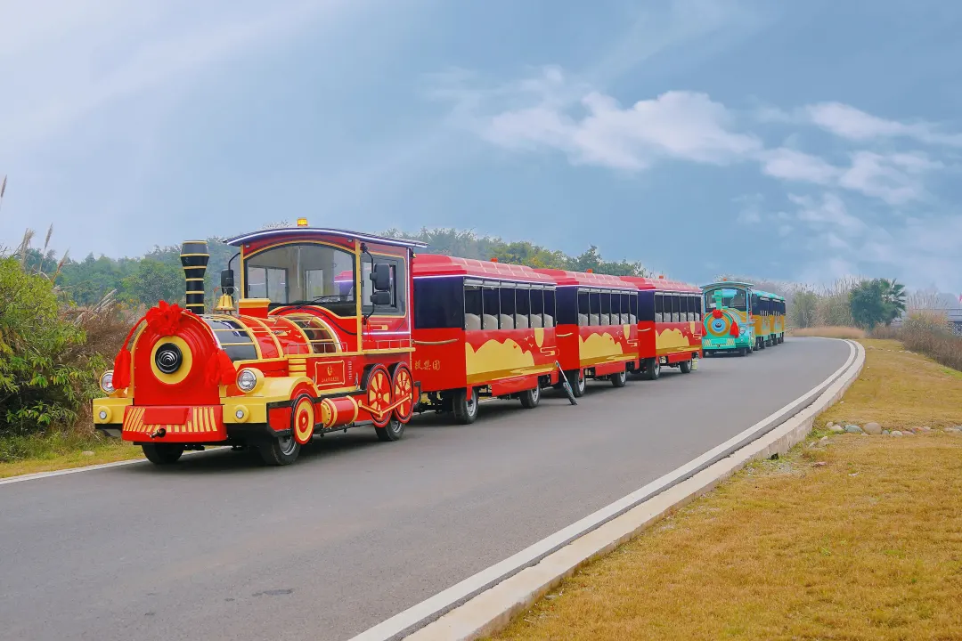 9888拉斯维加斯观光车邀您共赴第39届中国（北京）国际游乐设施设备博览会