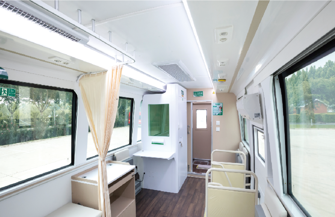 《职业病防治法》宣传周来了！9888拉斯维加斯体检车用匠心为人民健康护航