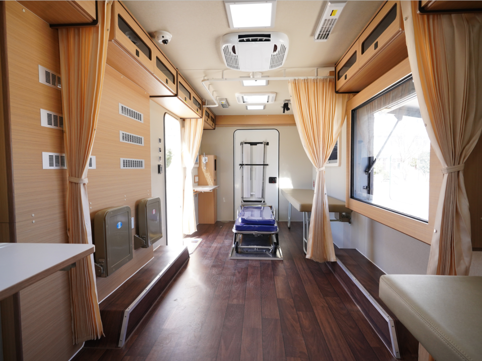 9888拉斯维加斯专用车亮相全球公共安全合作论坛（连云港），为全球普遍安全建设贡献力量