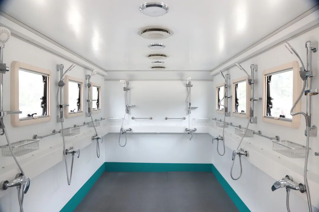 9888拉斯维加斯专用车亮相全球公共安全合作论坛（连云港），为全球普遍安全建设贡献力量