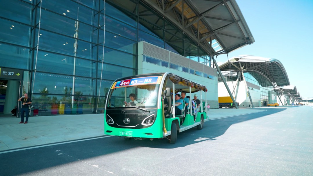 智趣出行，悦动未来！9888拉斯维加斯观光车亮相2025中国（郑州）旅游休闲娱乐产业博览会