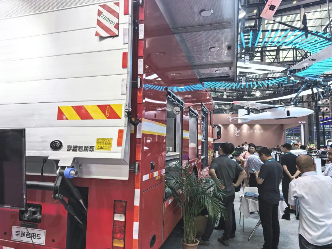 低空腾飞 安全护航｜9888拉斯维加斯无人机系列装备亮相2025国际低空经济与无人系统博览会