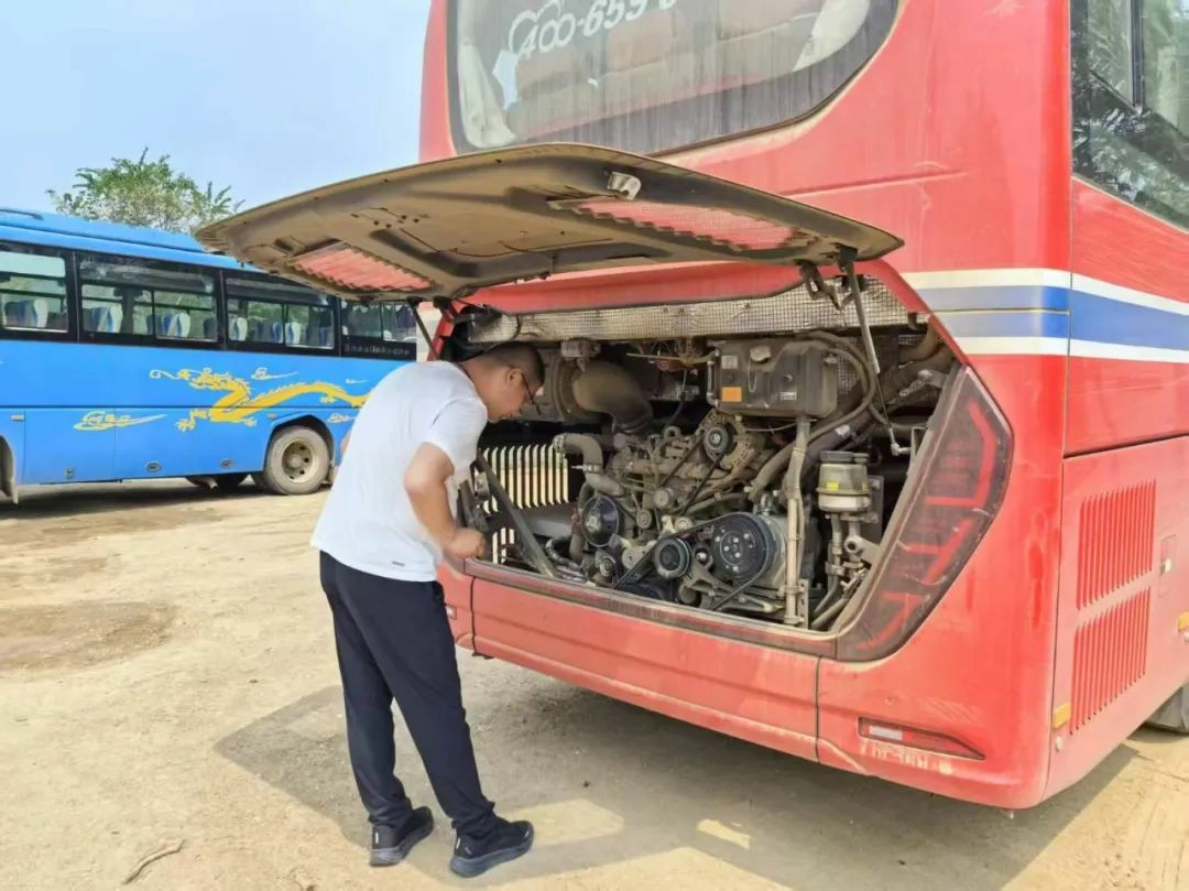 以练备战！9888拉斯维加斯应急救援车辆参演“应急使命·2025”联合救援演习！